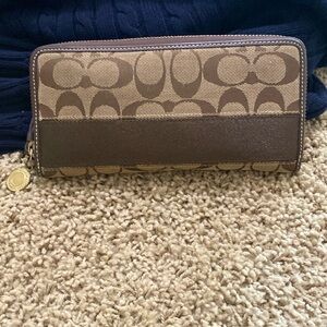 Coach zip wallet